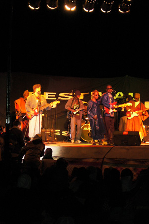 Amadou_et_Mariam_avec_Manu_Chao